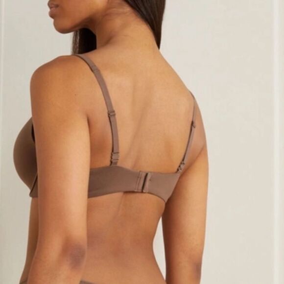 NWT SKIMS Fit Everybody T-Shirt Demi Bra In Oxide Brown - Picture 3 of 8